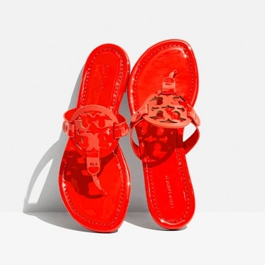 FLAT SANDALS