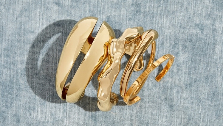 Shop must have bracelets