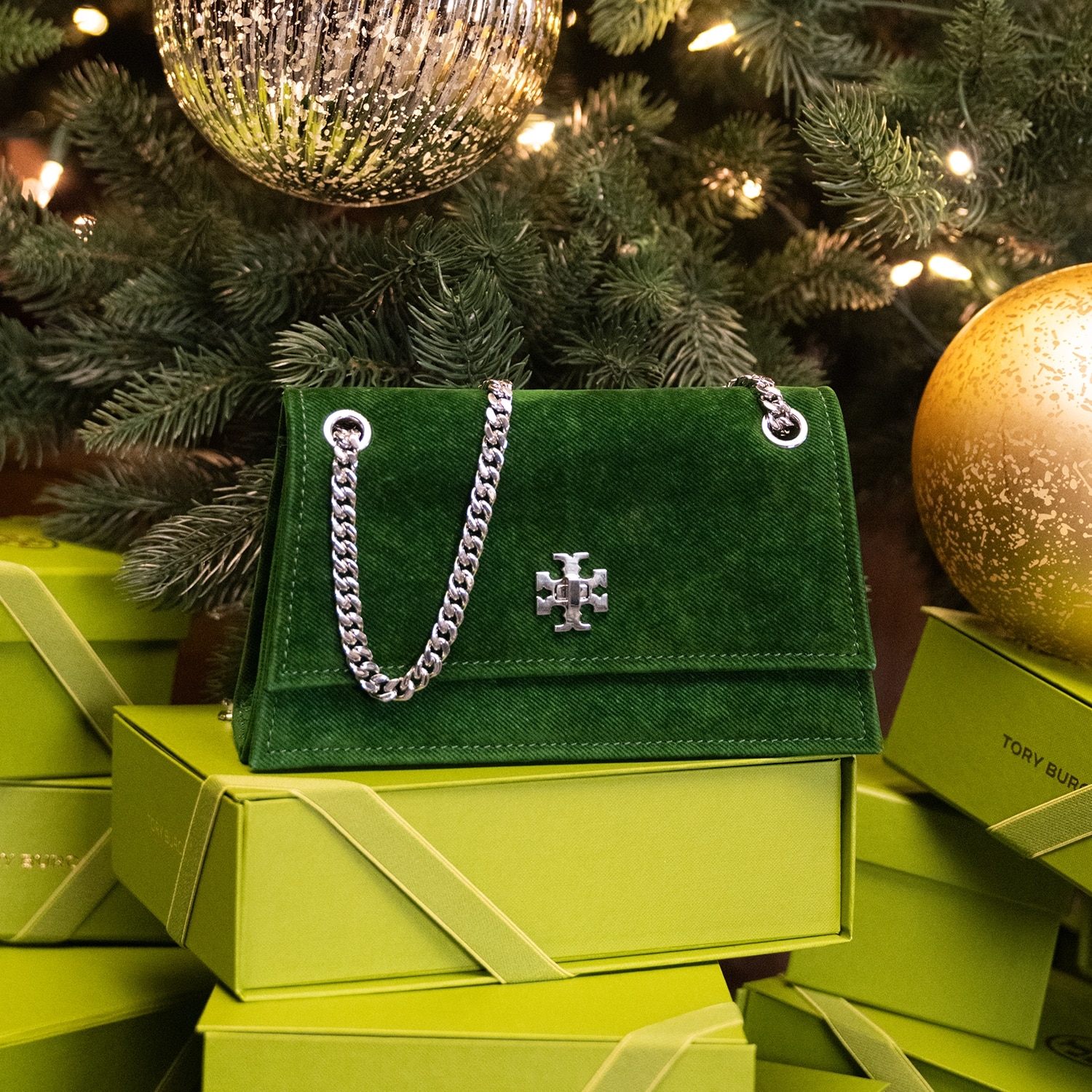 Shop the Kira Turnlock bag