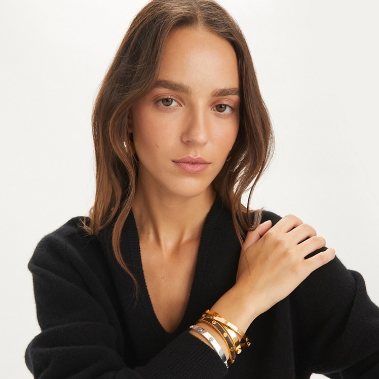 Découvrir les bracelets Double T