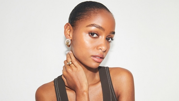 ピアス コレクションのピアス&イヤリングを見る