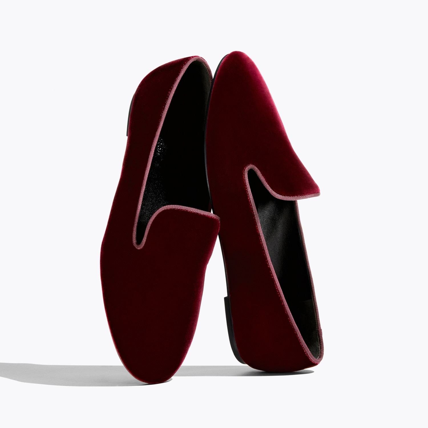 Shop the smoking slipper