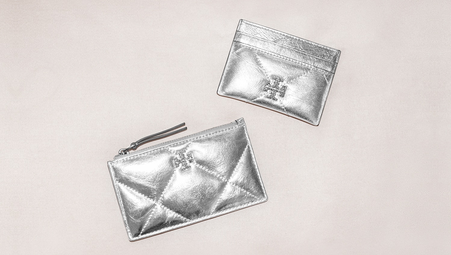 Découvrir les porte-cartes Kira