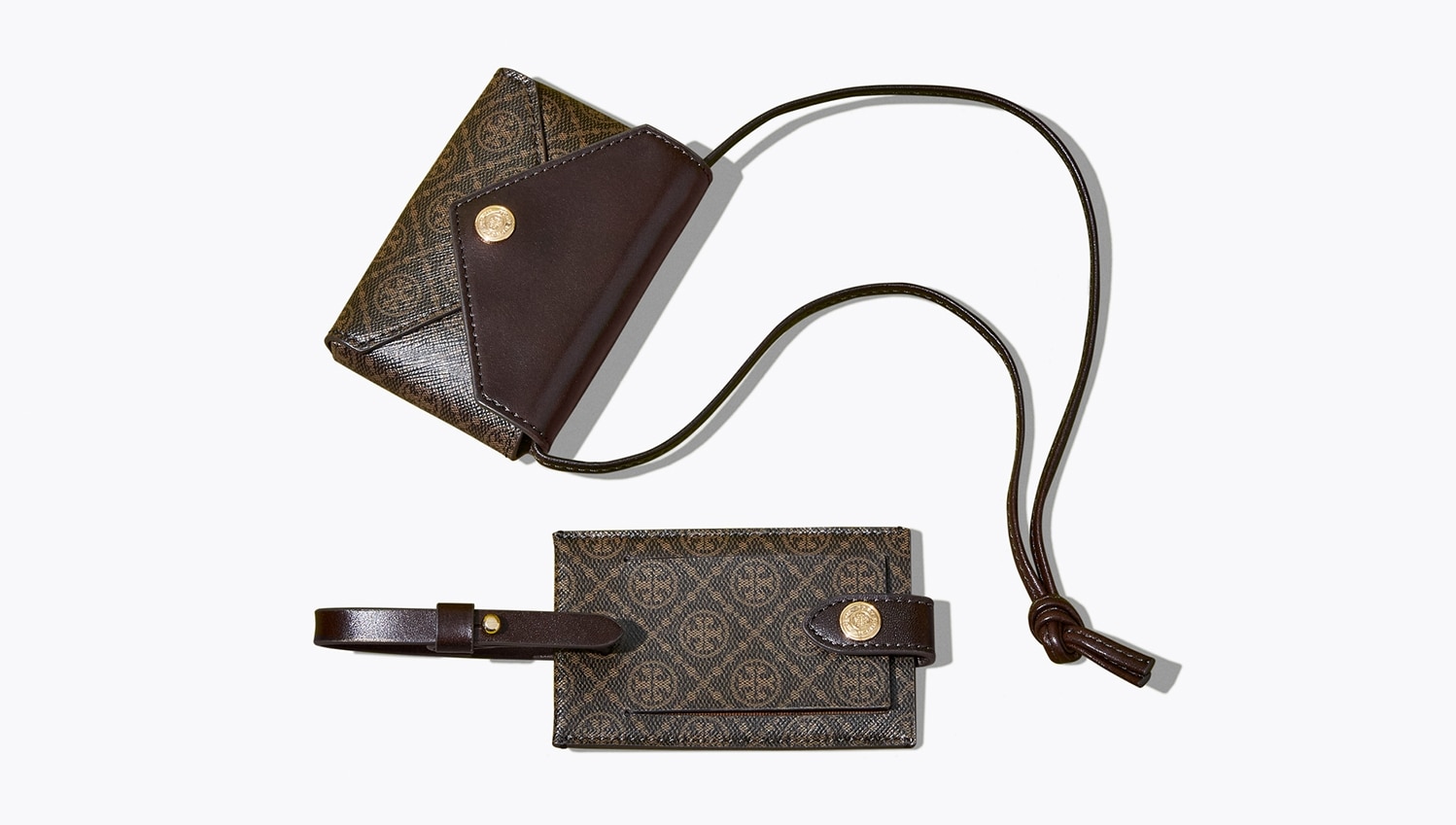 Shop the Luggage Tag