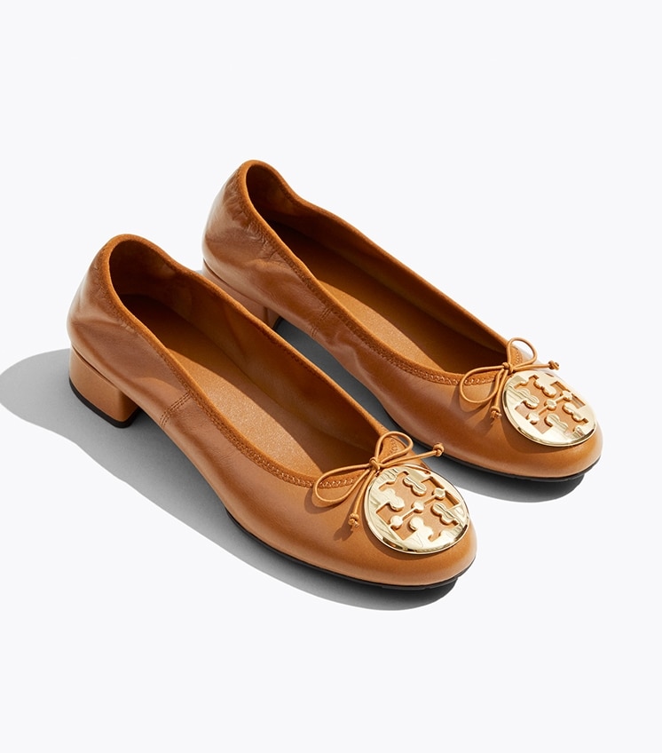 バレエシューズ