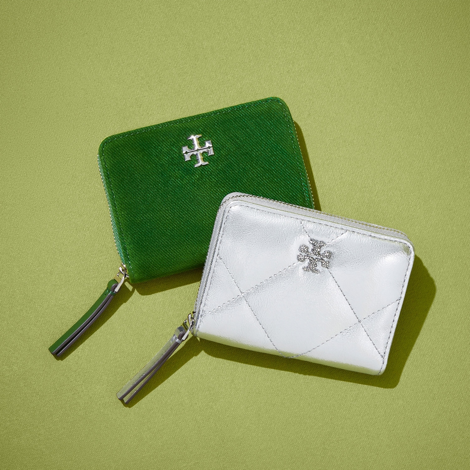 財布　シルバー