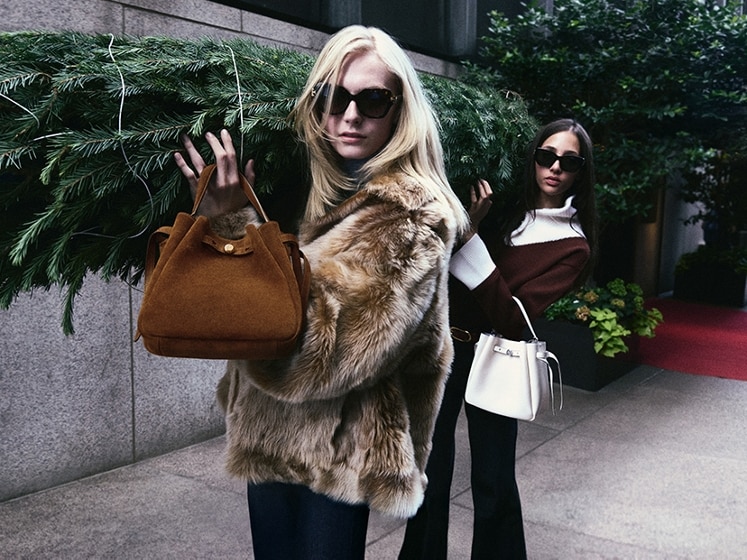 バケットバッグ スエード