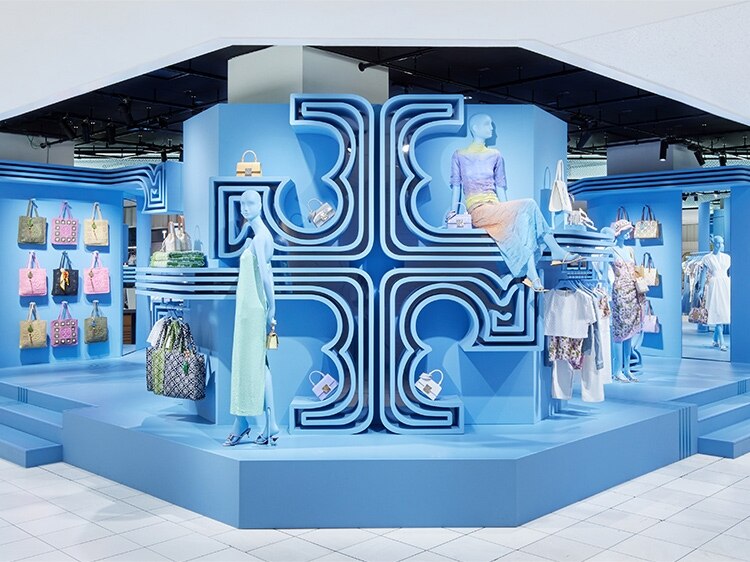 DESTINATION ANYWHERE POP-UP | トリーバーチ公式オンラインストア