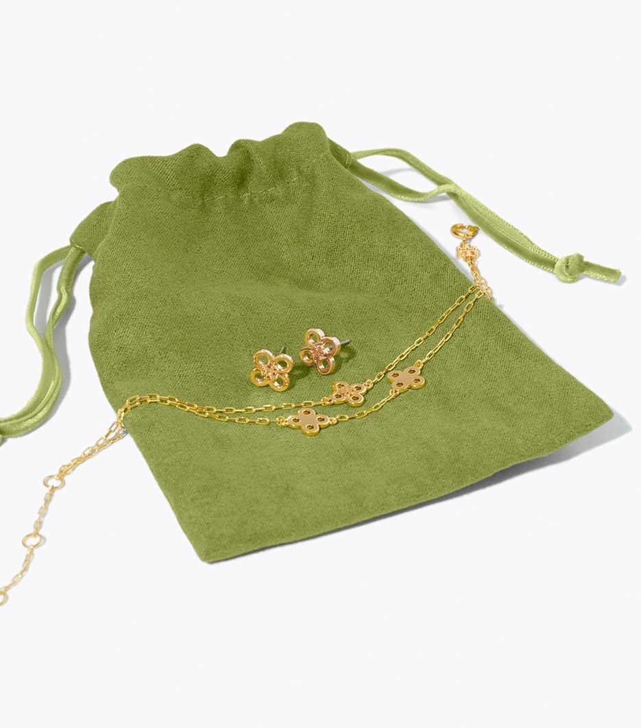 Die Pavé-Armspange mit Piercingdetail shoppen