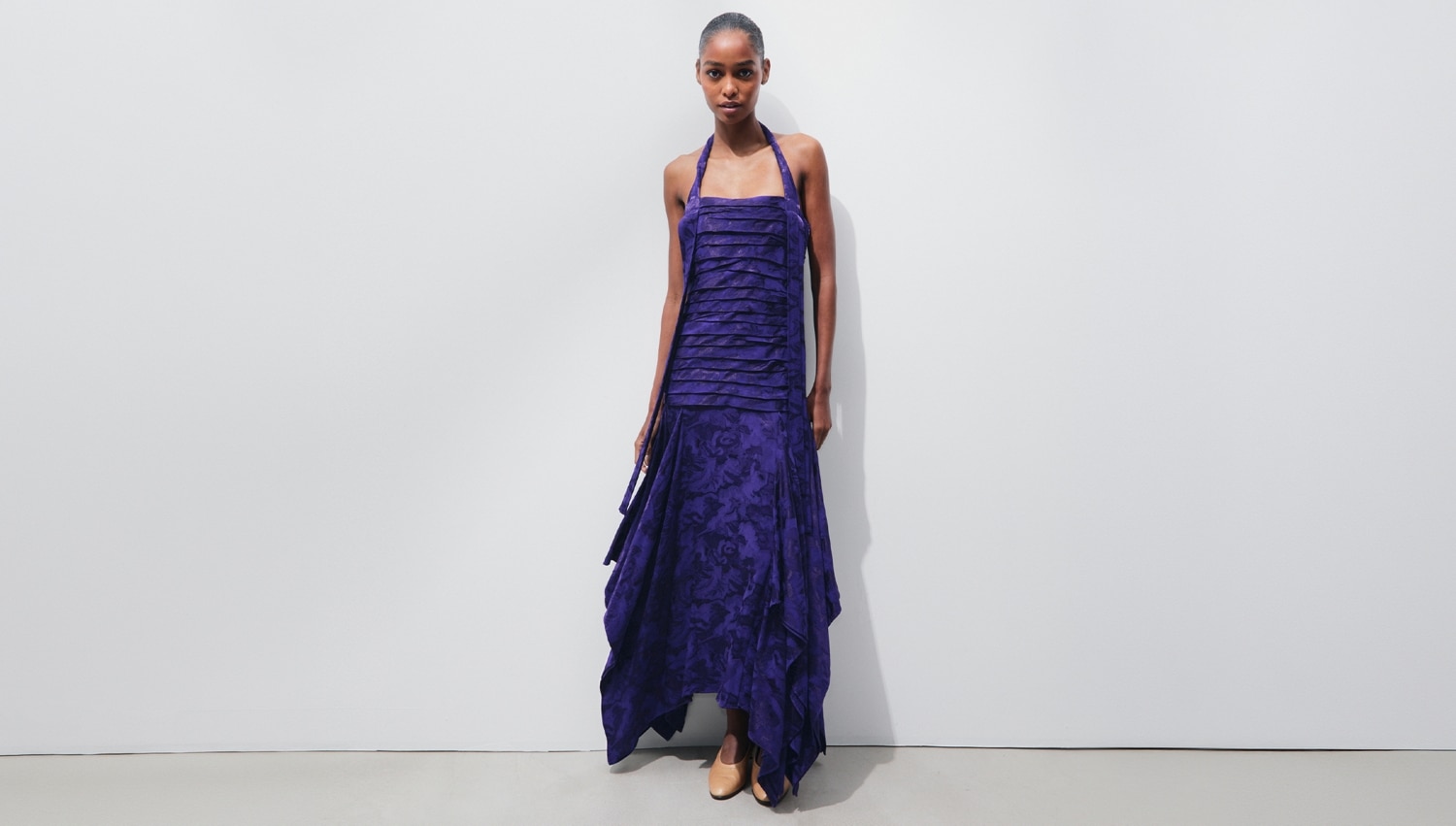 Shop the jacquard evening dress