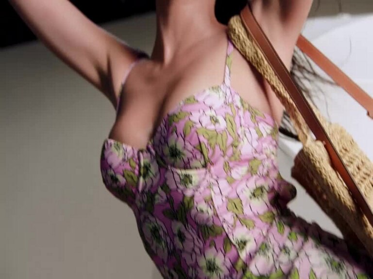 DESTINATION ANYWHERE POP-UP | トリーバーチ公式オンラインストア