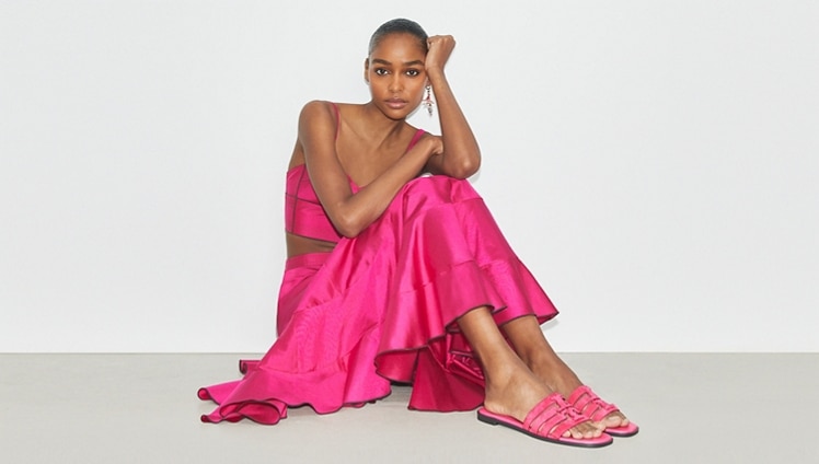 Shop the Ines Slide