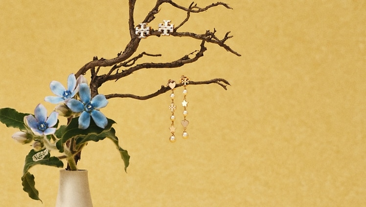 DELICATE JEWELRY