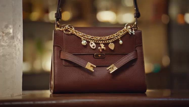 2026 YEAR OF THE HORSE COLLECTION | トリー バーチ 公式オンライン