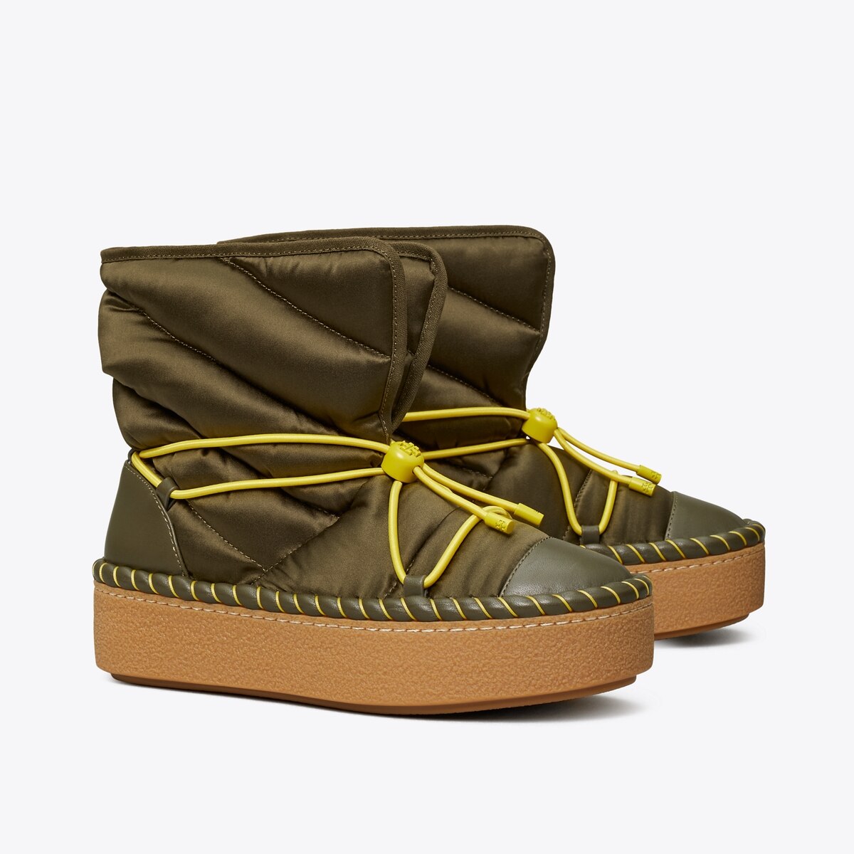 tory burch moon boots