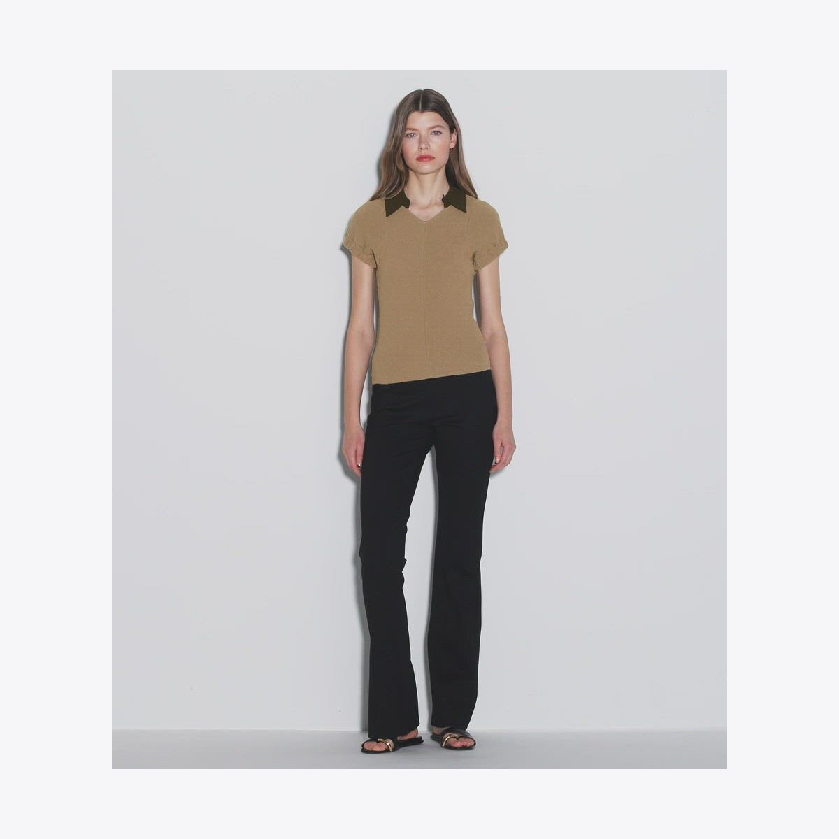 FLARED COMPRESSION PANT - thumbnail 4