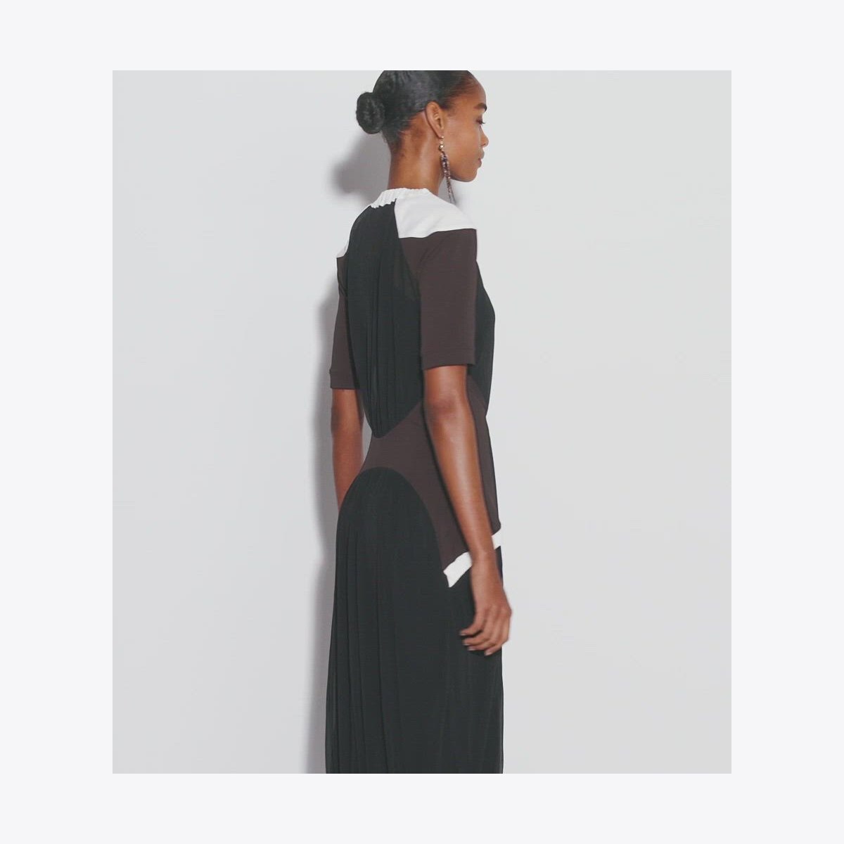 COLORBLOCK SHEER JERSEY DRESS - thumbnail 4