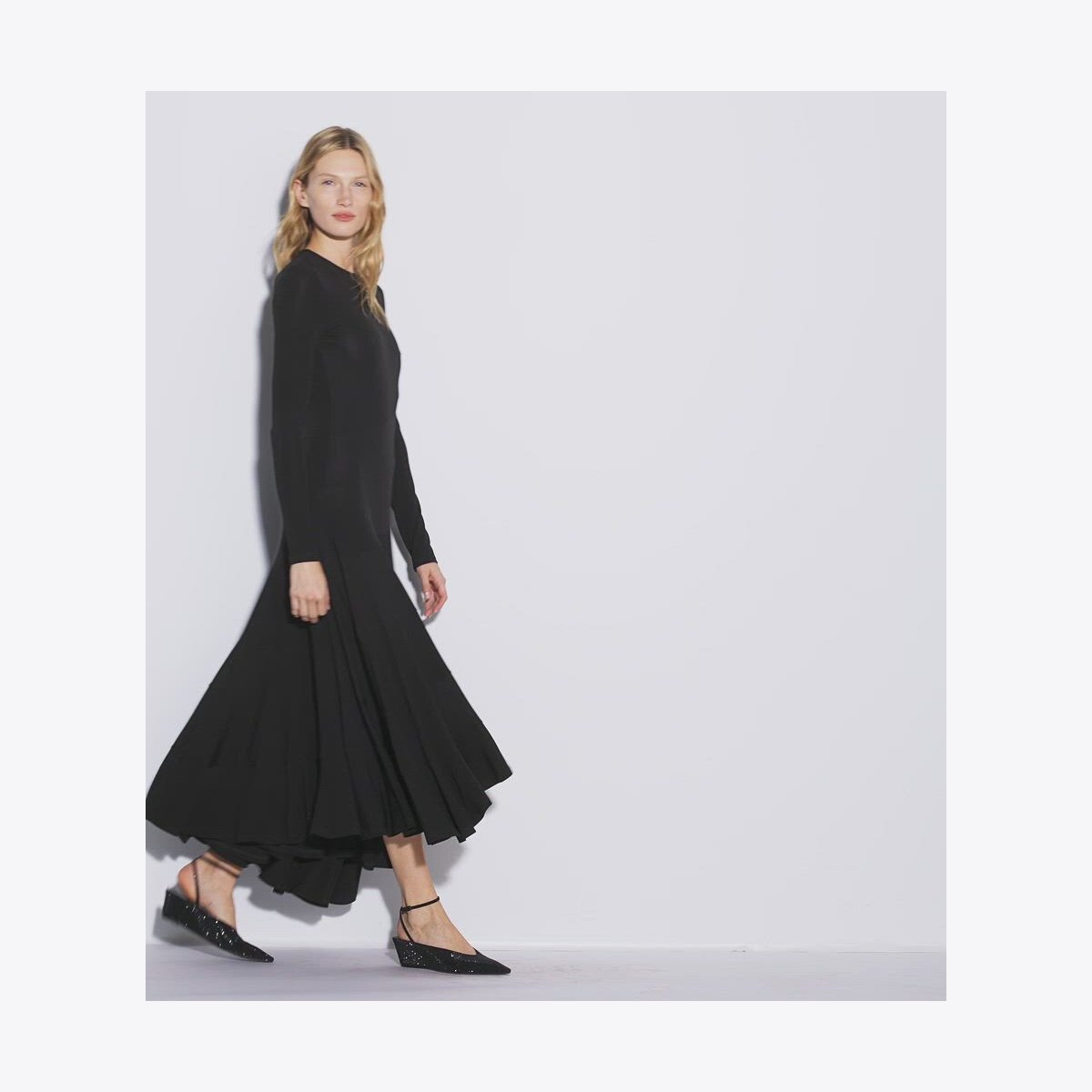 Tory Burch Women's Jersey Dress in Black, size L