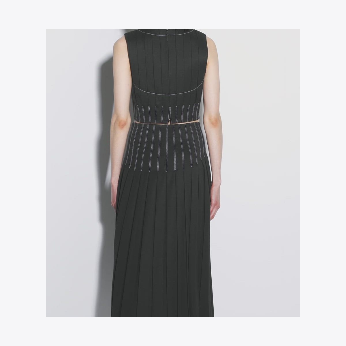 WOOL TWILL PLEATED TOP - thumbnail 4