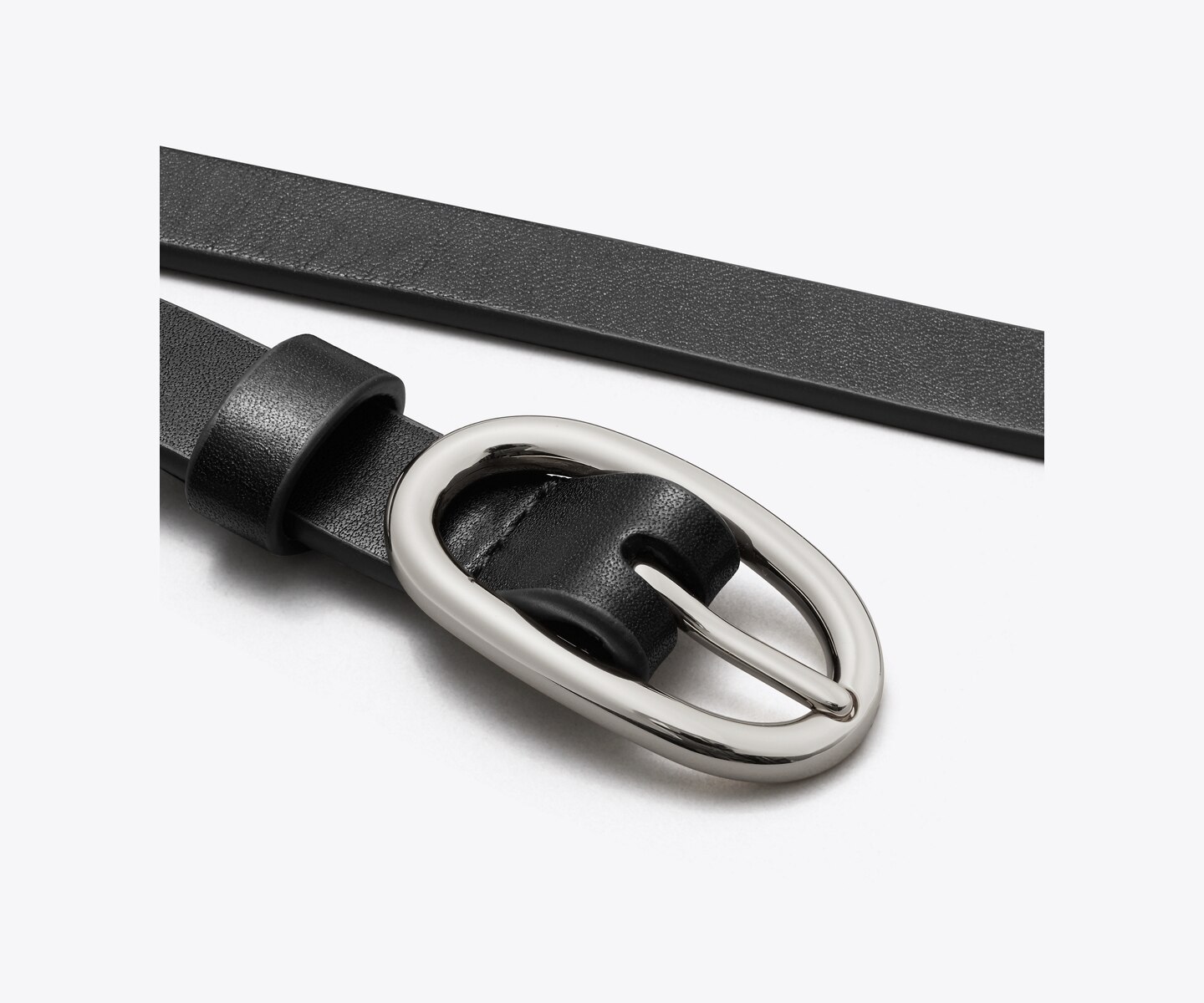 Женский ремень Tory Burch Medium Pierced Buckle, цвет: Чёрный / Серебряный — фото 2