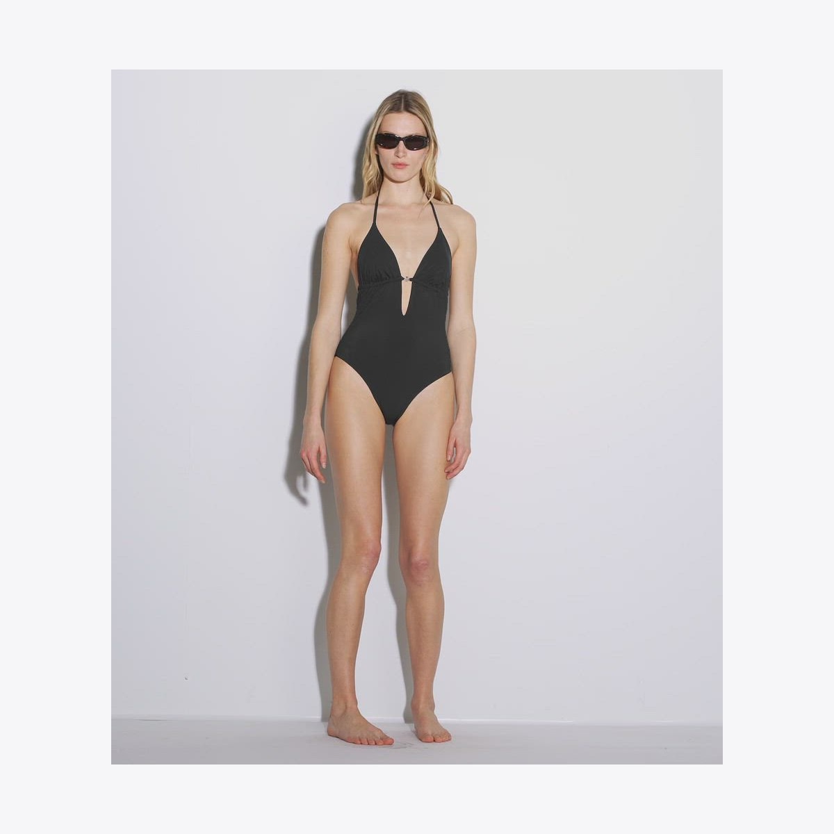 HALTERNECK SWIMSUIT - thumbnail 4