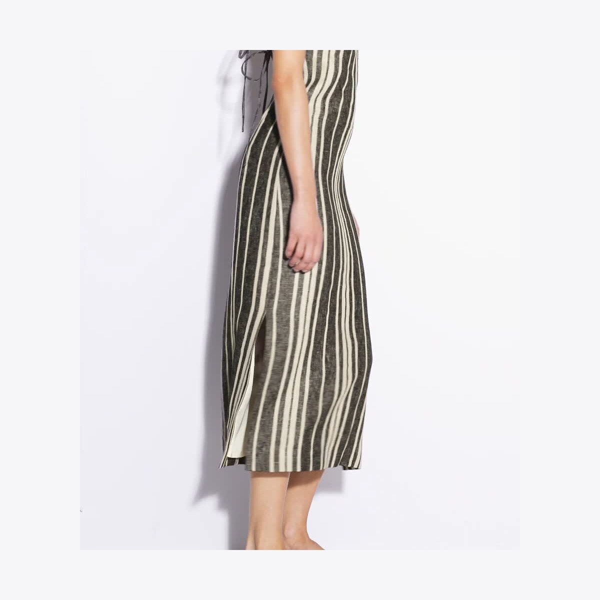 LINEN BACKLESS DRESS - thumbnail 4