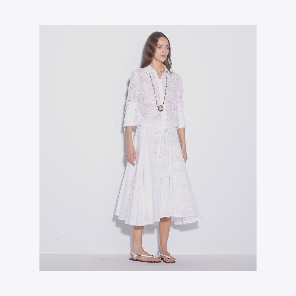 COTTON EYELET SKIRT - thumbnail 4