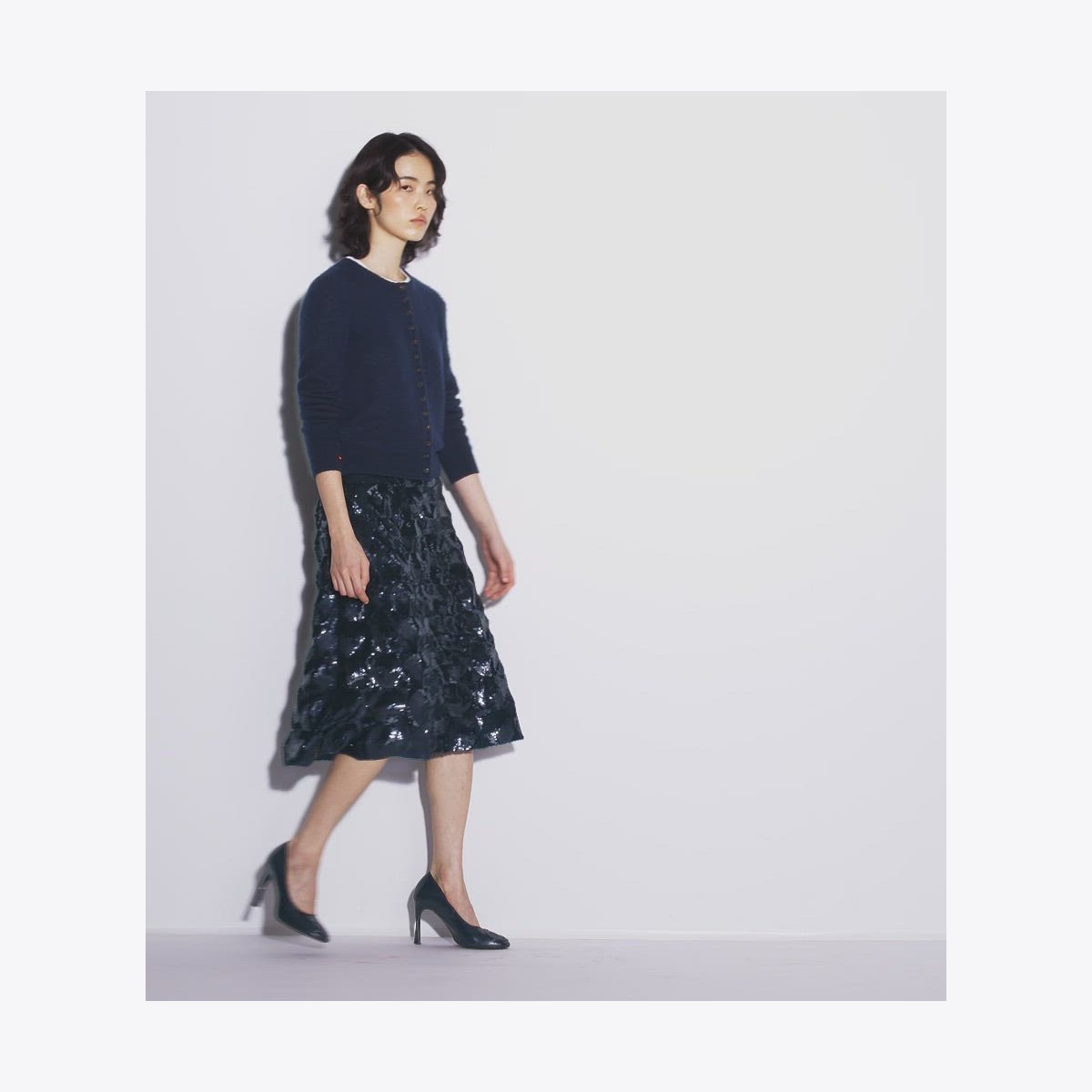 EMBELLISHED SEQUIN SKIRT - thumbnail 4