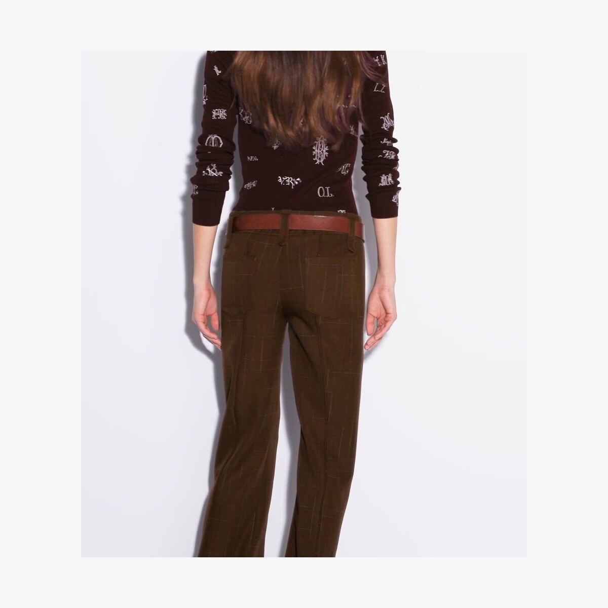 EMBROIDERED HENLEY SWEATER - thumbnail 4