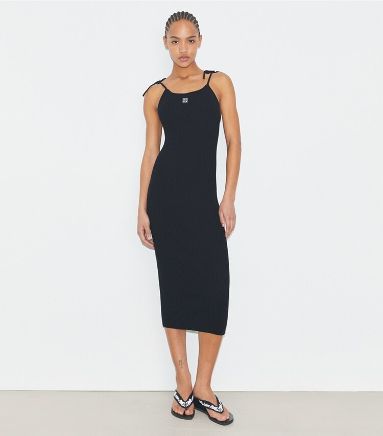 Tory Sport designer abiti Abito a canotta in viscosa in Black parte anteriore su modella
