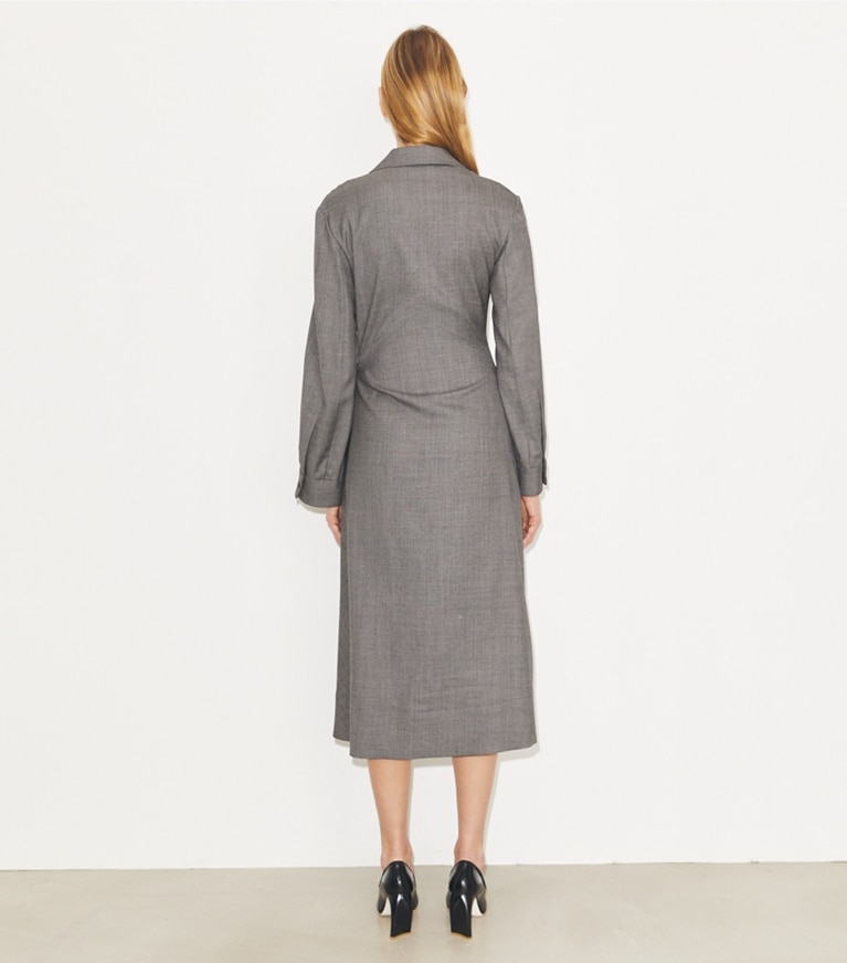 Tory Burch designer abiti Abito avvolgente in lana in Black / Gray on model back