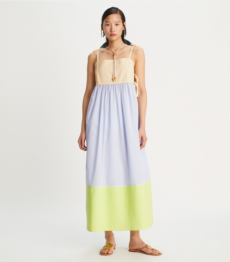 Tory Burch designer copricostume Abito color-block in New Crisp Blue / French Cream /Acid Lem parte anteriore su modella