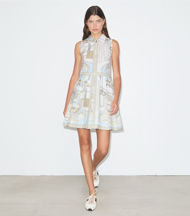 Tory Burch designer abiti Abito da golf stampato in The Pool Beige parte anteriore su modella