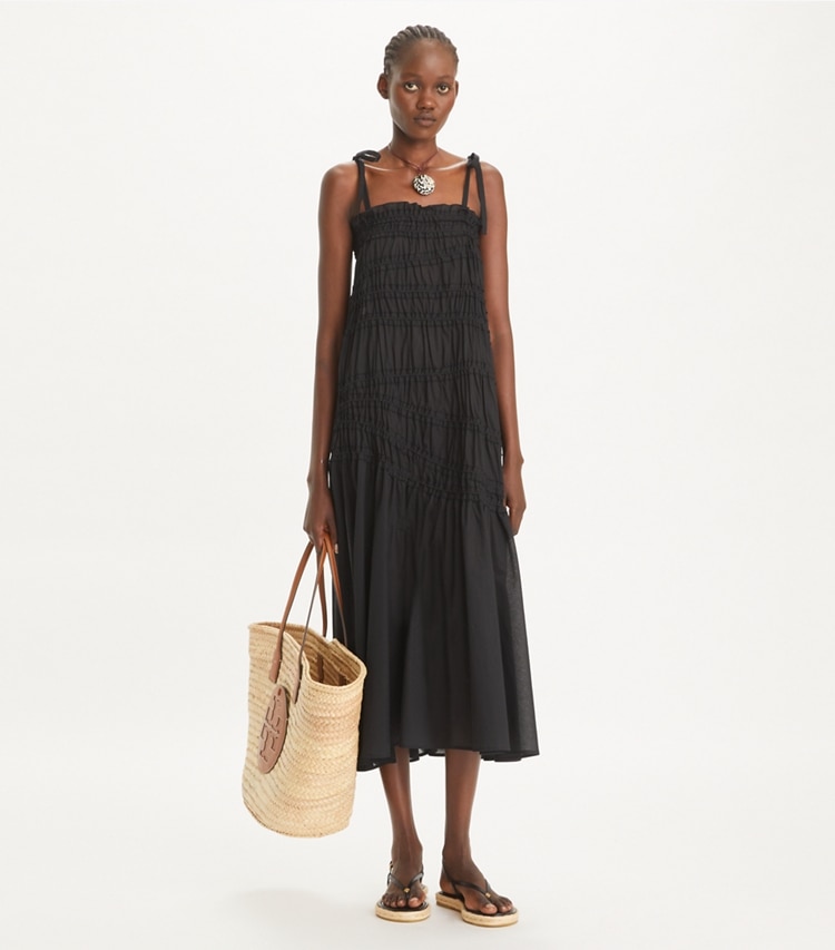 Tory Burch designer copricostume Abito in cotone a punto smock con spalline sottili in Black parte anteriore su modella