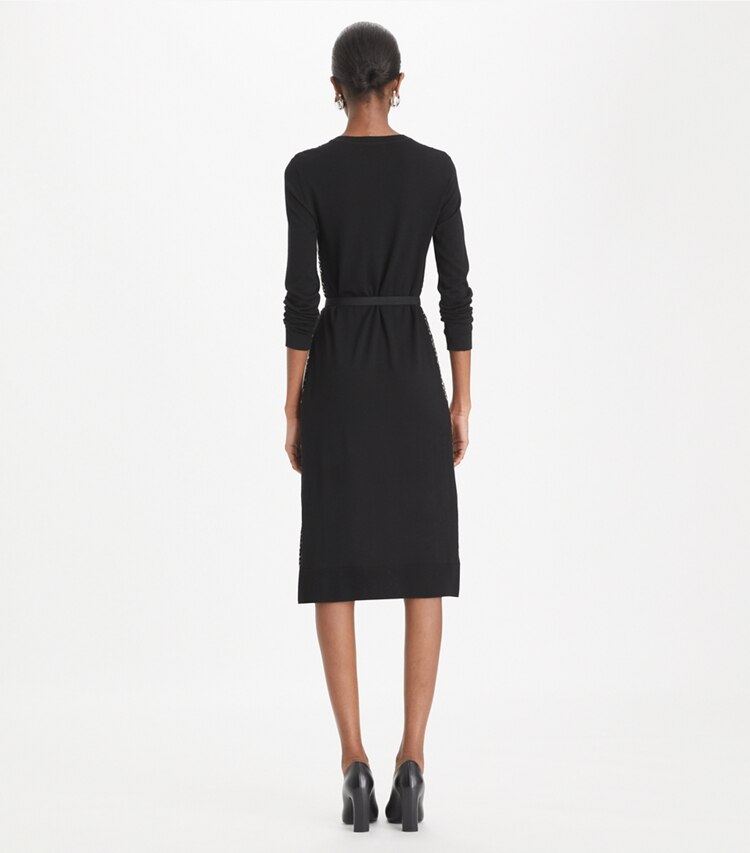 Tory Burch designer abiti Abito in maglia Greer con parte anteriore in seta in Black Prismatic T Monogram Small on model back