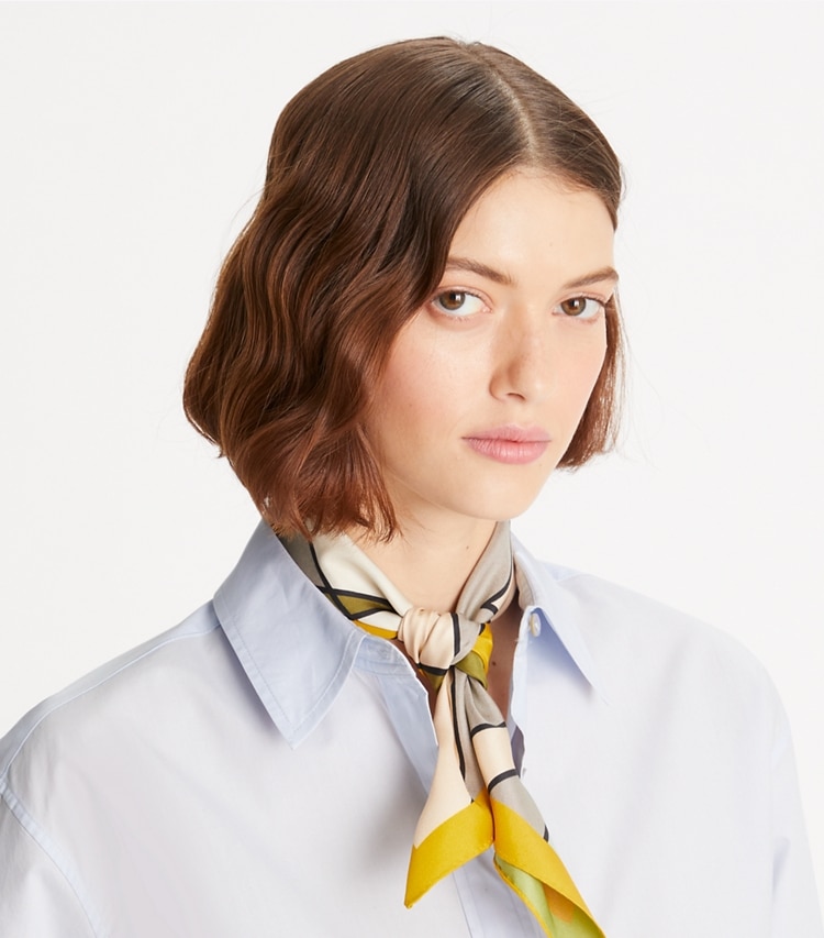 Tory Burch designer scarves Abstract Logo Lines Silk Neckerchief in GREY accessory on model