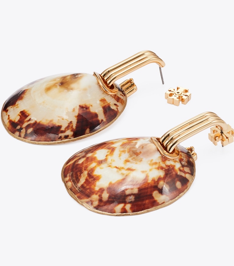 Tory Burch diseñador aretes Aros colgantes Runway Shell en Light Brass detalle