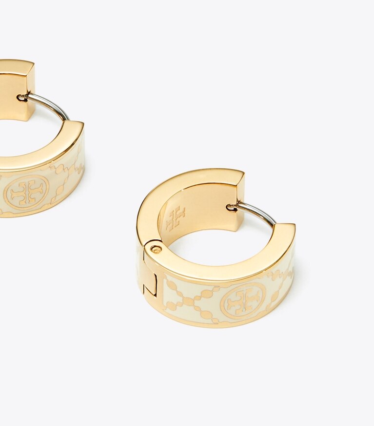 Tory Burch diseñador aretes Aros tipo argolla pequeños Icon con monograma T en Tory Gold / New Ivory detalle