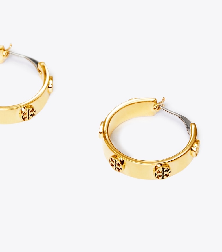 Tory Burch diseñador aretes Aros tipo argolla pequeños Icon en Tory Gold detalle