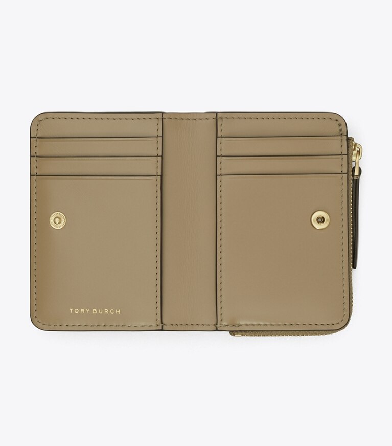 Tory Burch designer geldbörsen Aufklappbare Kira Geldbörse mit Chevronmuster und Rautensteppung in Taupe Oak angle