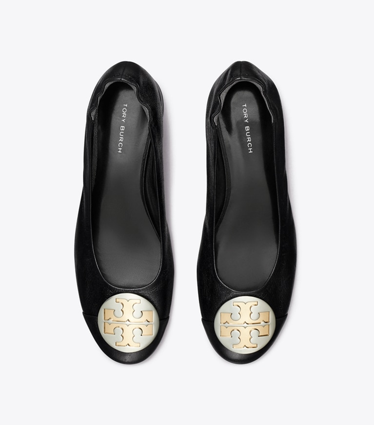 Tory Burch designer mocassini Ballerina Claire a punta con tacco in PERFECT BLACK / GOLD / SILVER angle