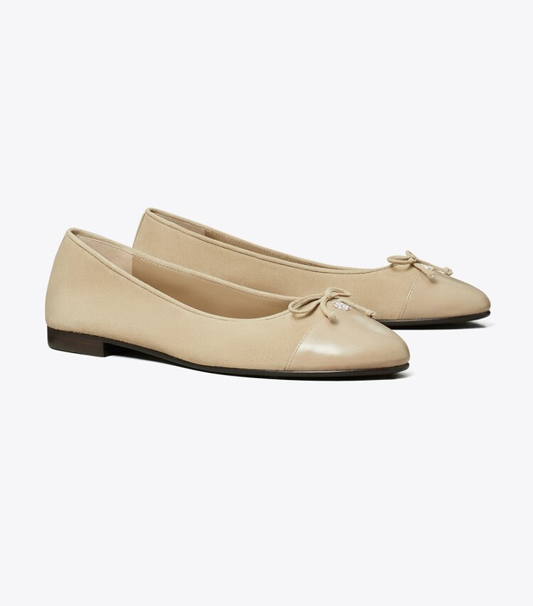 Tory Burch designer mocassini Ballerina con punta a contrasto in AVOLA angle
