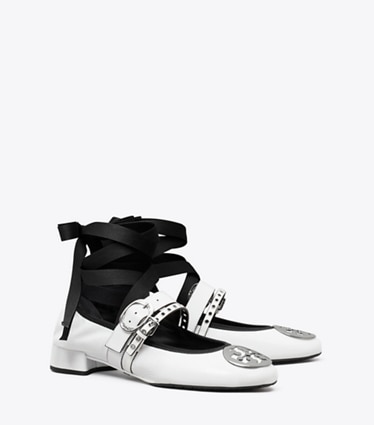Tory Burch diseñador zapatos planos Ballerina con tacón Reva Punk en CIRRUS CLOUD / SILVER ángulo