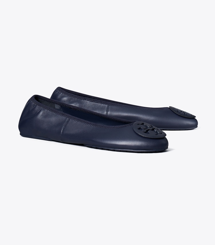 Tory Burch designer mocassini Ballerina da viaggio Reva in NEW NAVY / NEW NAVY angle