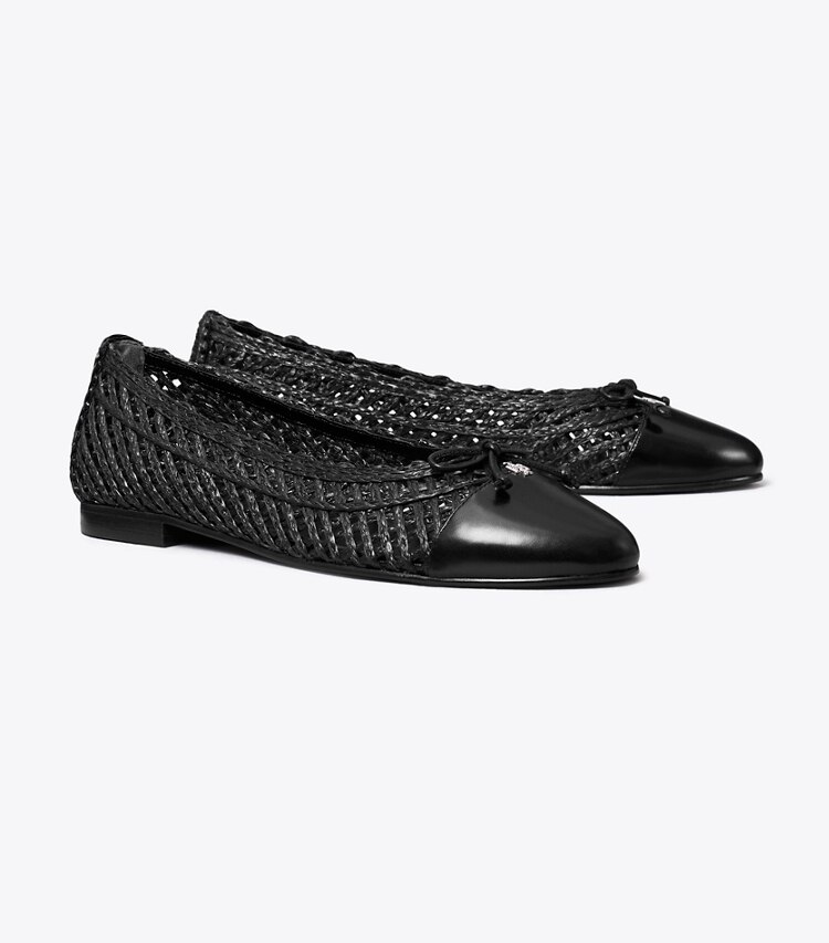 Tory Burch diseñador zapatos planos Ballerinas con puntera en BLACK / BLACK ángulo