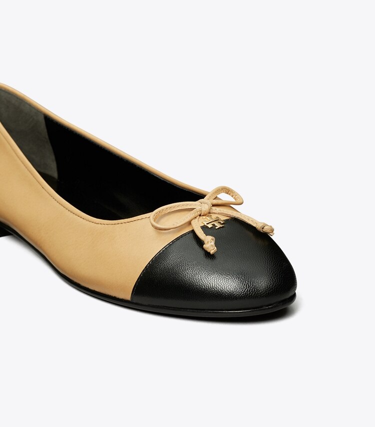 Tory Burch diseñador zapatos planos Ballerinas con puntera en GINGER SHORTBREAD / PERFECT BLACK detalle