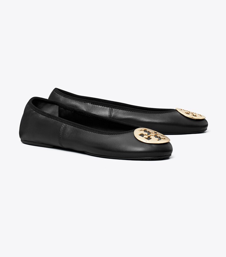Tory Burch diseñador zapatos planos Ballerinas de viaje Reva en PERFECT BLACK / GOLD ángulo