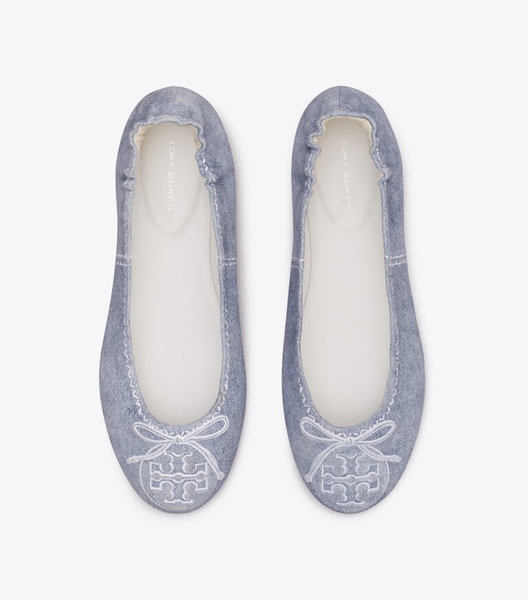 Tory Burch diseñador zapatos planos Ballerinas de viaje Reva en BLUE CLOUD vista superior