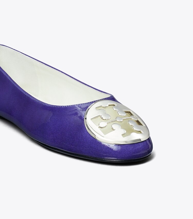 Tory Burch diseñador zapatos planos Ballerinas Reva en BALLPOINT BLUE detalle