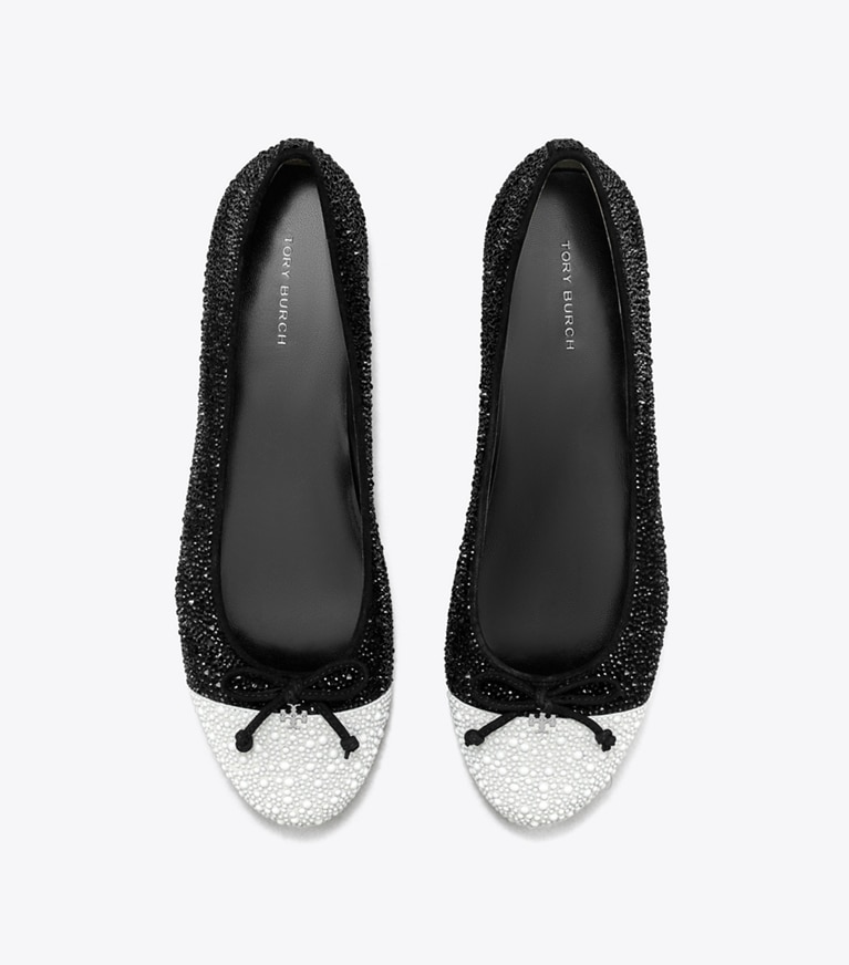 Tory Burch designer mocassins Ballerines à bout contrasté ornées de cristaux in PERFECT BLACK / OPTIC WHITE angle
